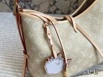 Louis Vuitton Denim carryall - Image 7