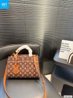 Louis Vuitton Sully PM leather handbag - Image 3