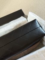 Chanel 25 Shopping Bag - Image 7