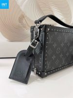Louis Vuitton M20251 CLUTCH BOX Portable Hard Case - Image 8
