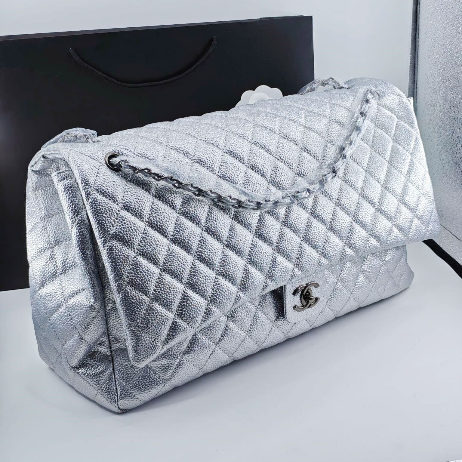 IMG_3747.jpg Chanel bag - Image 1