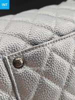 Chanel bag - Image 4
