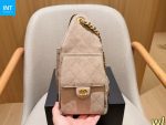CHANEL 25 Small Handbag - Image 5
