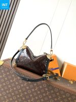 Louis Vuitton M26304 Side Trunk MM - Image 5