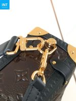 Louis Vuitton M26304 Side Trunk MM - Image 7