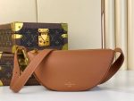 Louis Vuitton M83546 Low Key Bumbag - Image 3
