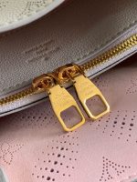Louis Vuitton M13838 Bella Tote - Image 9