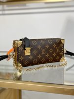 Louis Vuitton M13147 SLIM TRUNK BAG - Image 3