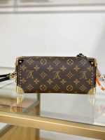 Louis Vuitton M13147 SLIM TRUNK BAG - Image 9