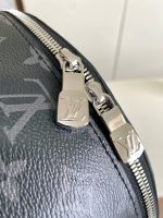 Louis Vuitton M14020 Discovery Slim Backpack - Image 6