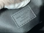Louis Vuitton M14874 Pulse Messenger - Image 10