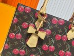 Louis Vuitton LV x TM Sackpla Hand Tote Bag - Image 4