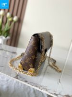 Louis Vuitton M14526 Trunkie - Image 6