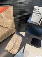 Goyard Saint Louis GM Bag - Image 5