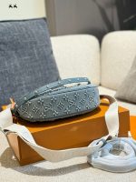 Louis Vuitton denim bag - Image 4