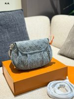 Louis Vuitton denim bag - Image 6