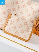 Louis Vuitton M28335 All In BB - Image 8