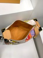 Louis Vuitton M14606 Side Trunk MM - Image 6