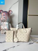 Louis Vuitton M21909 Blossom PM - Image 2