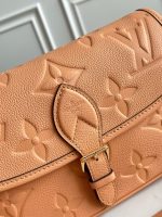 Louis Vuitton M11817 Diane - Image 8