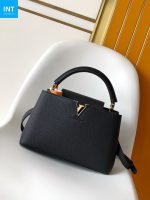 Louis Vuitton M24727 Capucines MM - Image 3