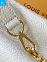 Louis Vuitton M24737 Capucines BB - Image 10
