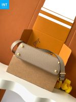 Louis Vuitton M24736 Capucines BB - Image 7
