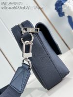 Louis Vuitton M11600 Fastline Messenger - Image 4