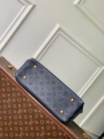 Louis Vuitton M14316 Bella Tote - Image 6