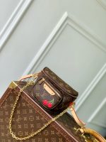 Louis Vuitton M13449 LV x TM Mini Bumbag - Image 4