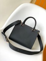 Louis Vuitton M22311 Lock & Go - Image 3
