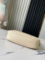 Louis Vuitton M82519 Mini Moon - Image 9