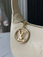 Louis Vuitton M82519 Mini Moon - Image 10