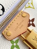 Louis Vuitton M13662 LV x TM VANITY CHAIN ​​POUCH - Image 8
