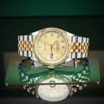Rolex Datejust 36 mm Oystersteel and yellow gold  Reference 278273 - Image 3