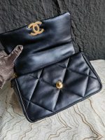CHANEL 19 HANDBAG AS1160 Top quality version - Image 6