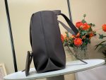 Louis Vuitton M12916 Low Key Cabas MM - Image 8