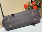 Louis Vuitton M12916 Low Key Cabas MM - Image 4