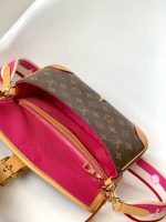 Louis Vuitton M46049 Diane - Image 8