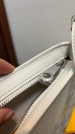 Goyard Hirondelle bag - Image 6