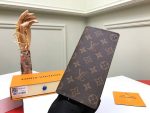 Louis Vuitton M66540 Wallet - Image 3