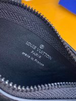 Louis Vuitton M81031 Key Pouch - Image 7