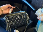 Chanel Vanity Case - Image 4