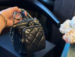 Chanel Vanity Case - Image 2