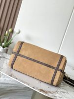 Louis Vuitton M26358 Express MM - Image 6