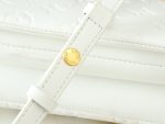 Louis Vuitton M11331 Pochette Coussin - Image 6