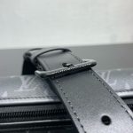 Louis Vuitton M12599 Bosphore Wearable Wallet - Image 9