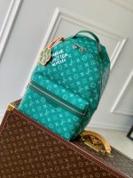 Louis Vuitton M12780 Discovery Backpack PM - Image 2
