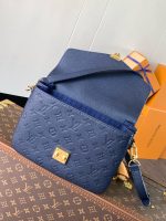 Louis Vuitton M47142 Pochette Métis - Image 9