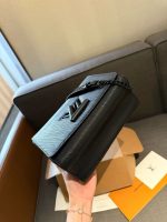 Louis Vuitton M25325 Twist MM - Image 5